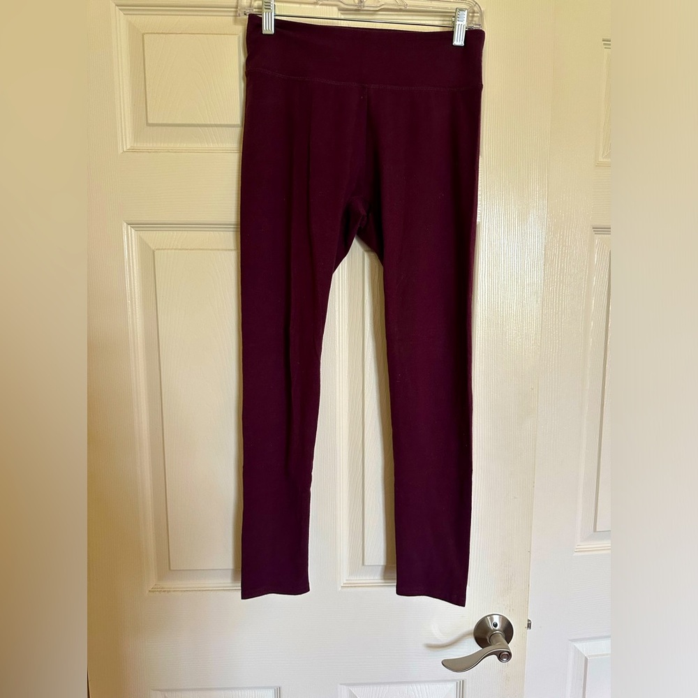 Aerie leggings- ♥️maroon red- chill play move size M- inseam 26 inches